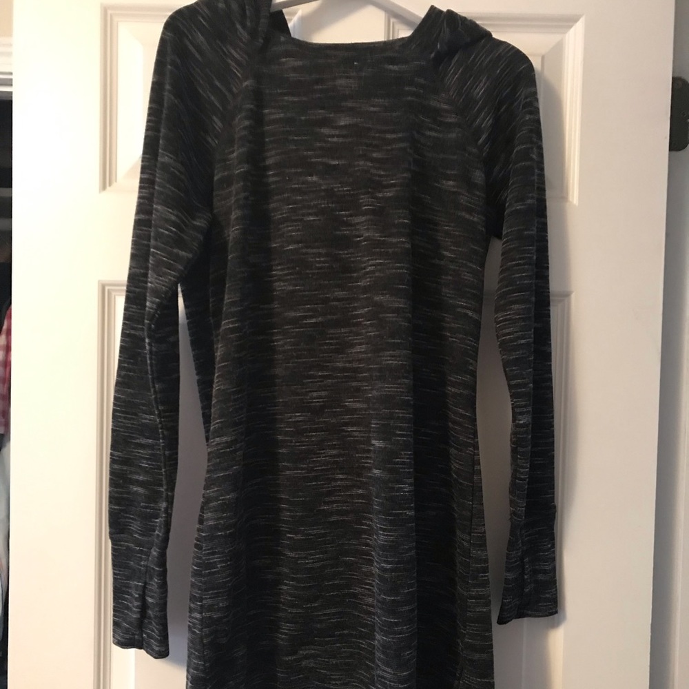 NWOT ATHLETA HEATHER GREY LONG TUNIC HOODIE SIZE M